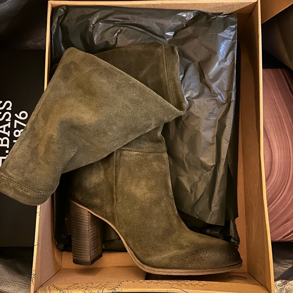 Olive Suede Women's Boots